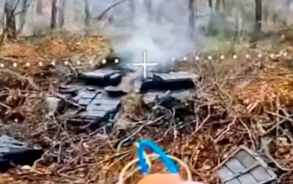 Сразу два танка Т-64БВ были сожжены дронами "КВН" в одном месте