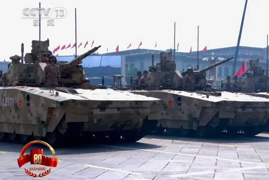 В Китае решили заменить 30-мм пушки на бронетехнике на более мощные