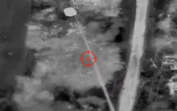 Российские тяжелые гексакоптеры "Мангас" заняты переброской боеприпасов