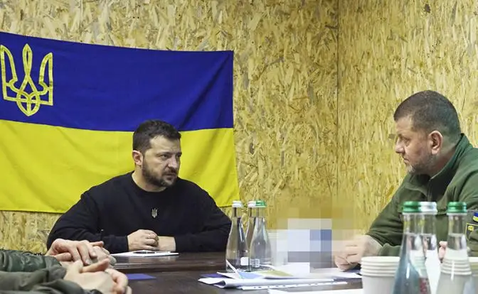 Перестрелки в Киеве: Залужный целил в Зеленского, а попал в себя