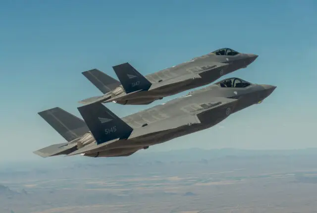 «Вы можете взломать F-35 как iPhone»: облачный контроль над истребителями