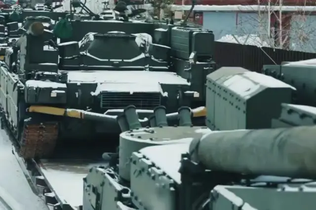 Мороз не помеха: улучшенные БРЭМ-80 направили в подразделения армии