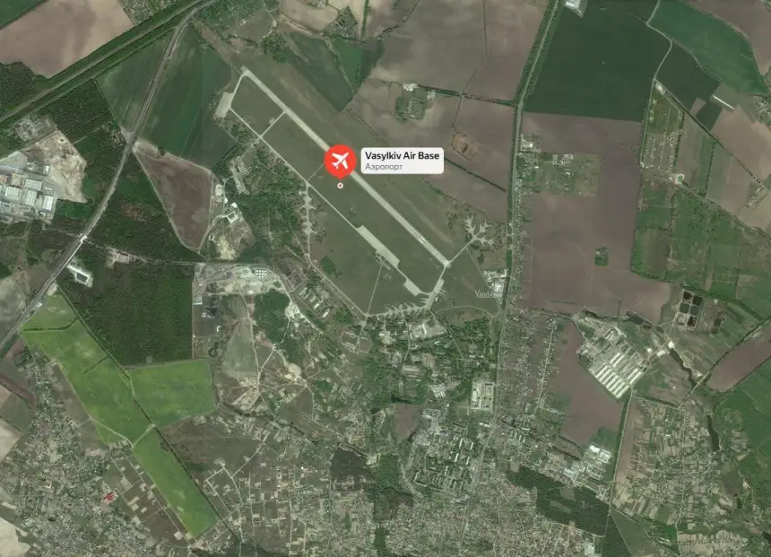 Девять "Искандеров" накрыли аэродром ВСУ, где размещались F-16AM