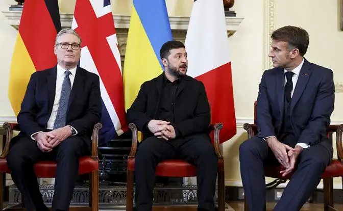 Атомная бомба для Зеленского: Париж и Лондон предложили Киеву свои «услуги»