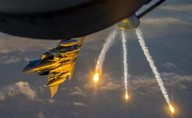 Катастрофа ВВС США: Пентагон потерял 7 «самолетов-танкеров» за два дня