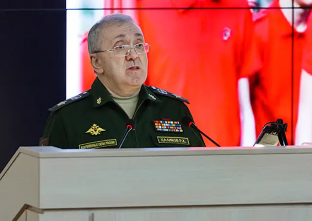 Миллиарды на армейской форме: силовики пришли за бывшим замминистром