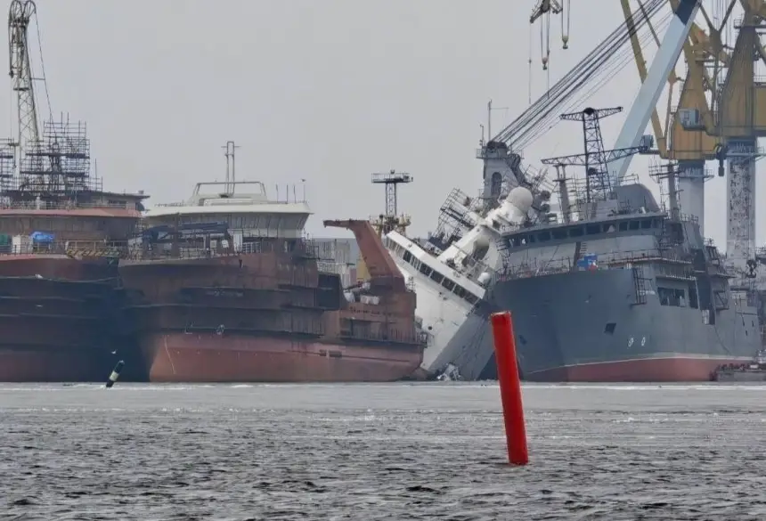 Новейший военный ледокол в Выборге дал крен после атаки дронов ВСУ