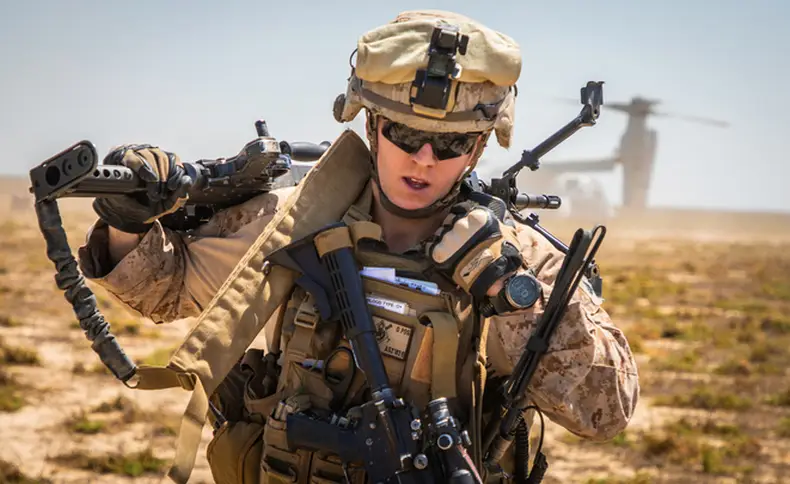 Американский десант стоит на пороге иранской границы