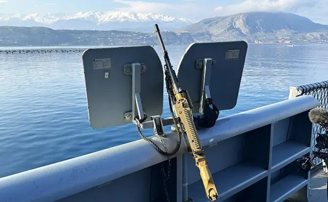 Хуситы шуганули авианосец «Форд» и готовы закрыть кратчайший путь из Европу