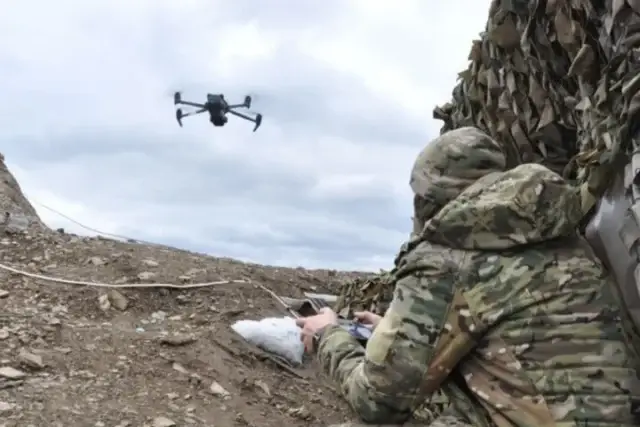 До 300 дронов за ночь: ВСУ перегружают российское ПВО новой тактикой