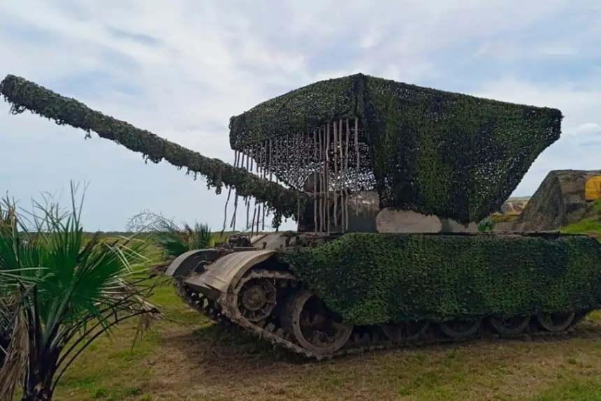 Мода на противодронные "мангалы" добралась до кубинских Т-55