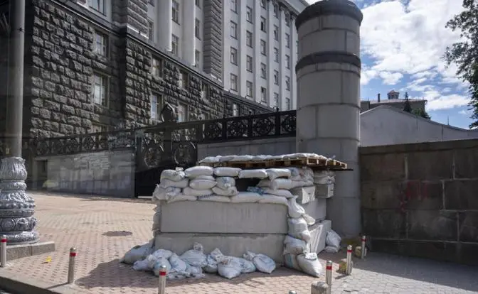 ВСУ готовятся к битве за Киев: «Правительственный квартал» уходит под землю