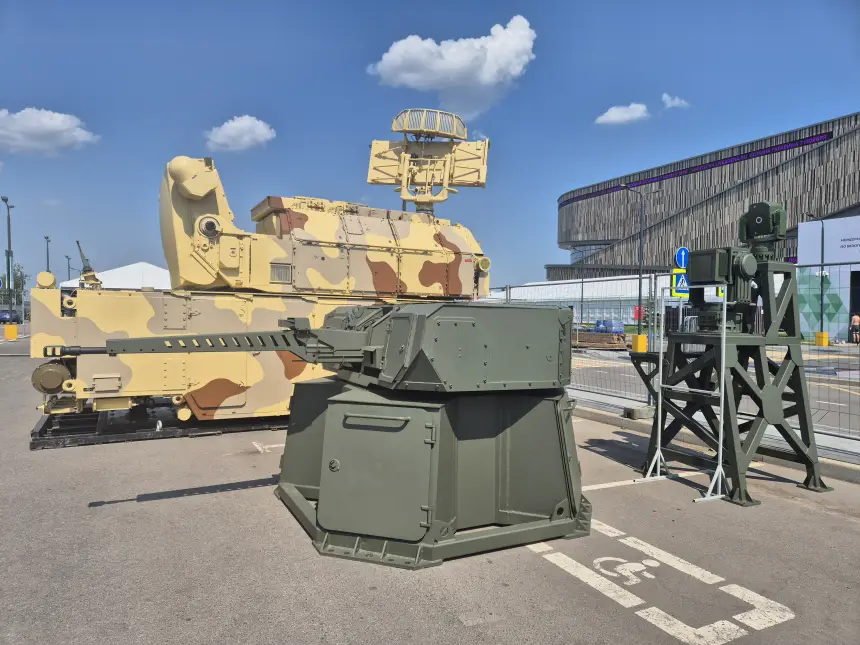 В ходе уничтожения БПЛА ЗАК-30 "Цитадель" тратит на цель два-три снаряда