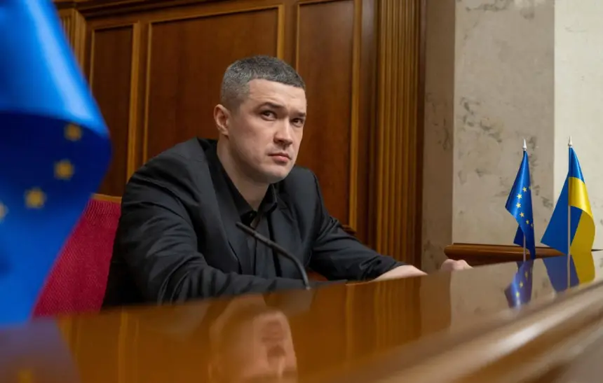 Дело – «Труха»: на Украине преследуют разоблачителя коррупции в ВСУ