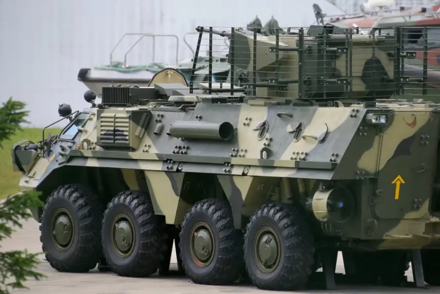 ВСУ прекратили закупать БТР-4