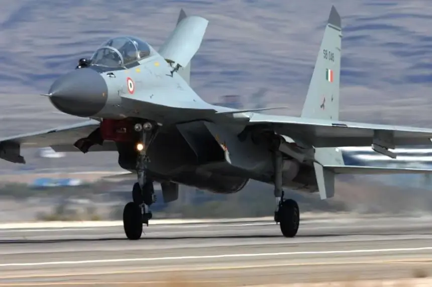 Легенда возвращается: истребители из РФ Су-30МКИ взлетят в небо Индии