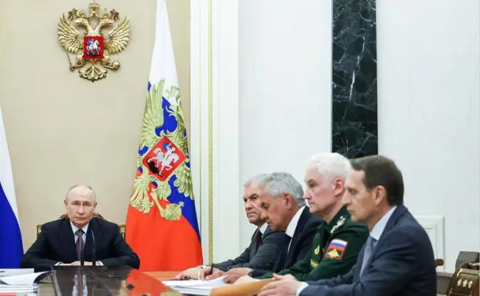 Смена командующих в зоне СВО — политический «Орешник» Путина