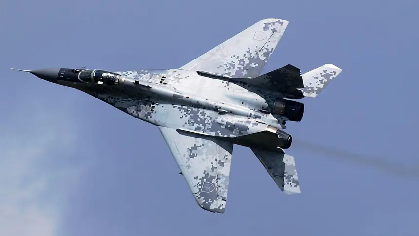 МиГ-29 ВВСУ погнался за «Геранью». Увлекся. Истребитель «приземлила» ПВО