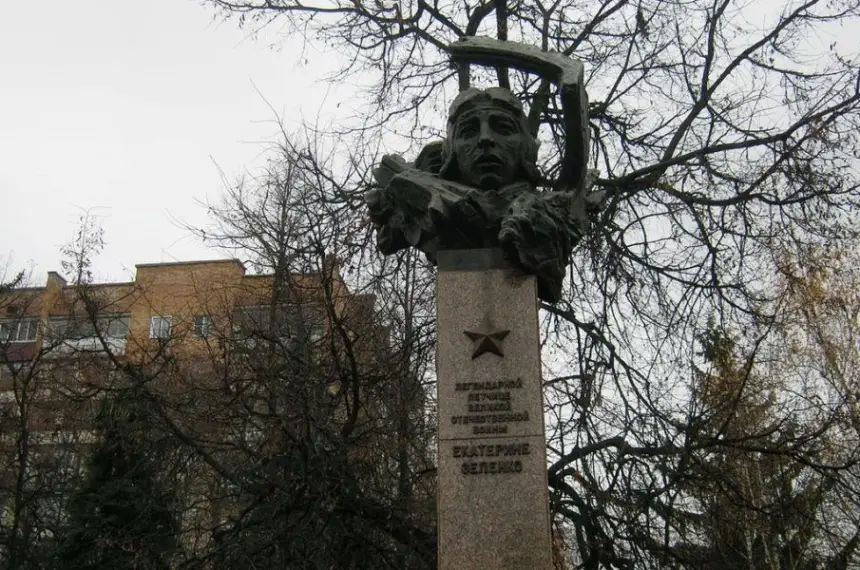 Великая Отечественная война: воздушный таран Екатерины Зеленко