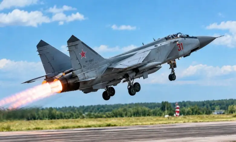 «Освей» против МиГ-31: конструктор рассказал о перспективах истребителя