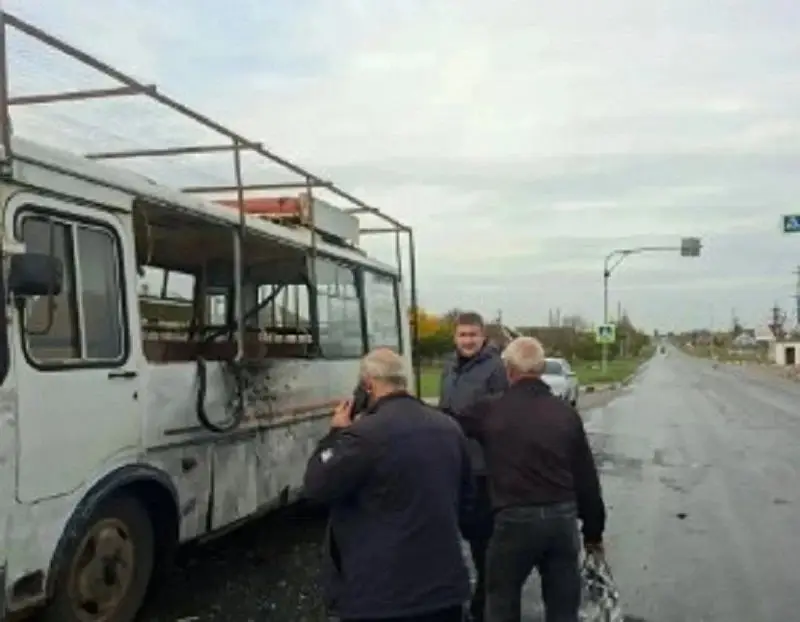 Киевский режим опять ударил по пассажирскому автобусу