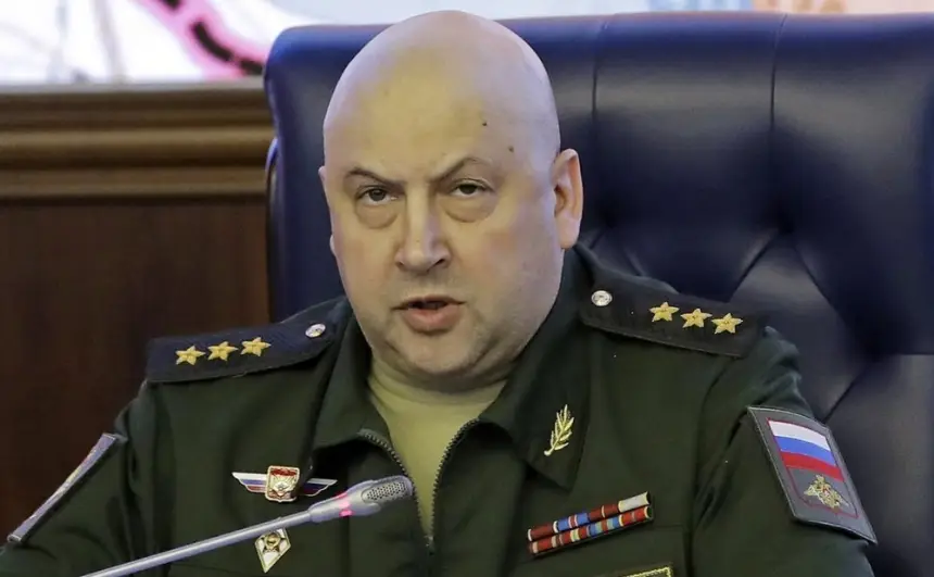 Генерал Суровикин действительно вернулся: слухи британских СМИ подтвердились