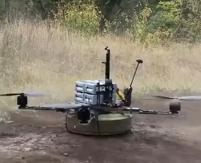 "Подарки с неба": В блиндажи ВСУ летят мины ТМ-62